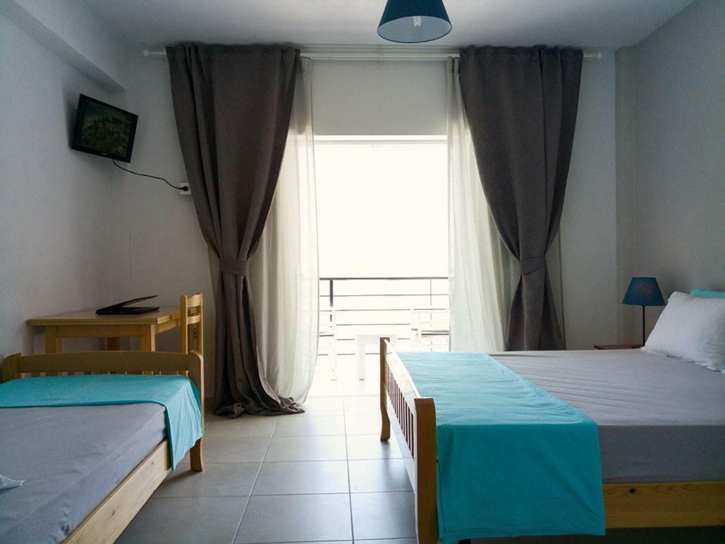 Sunset Boulevard Hotel Qeparo Extérieur photo